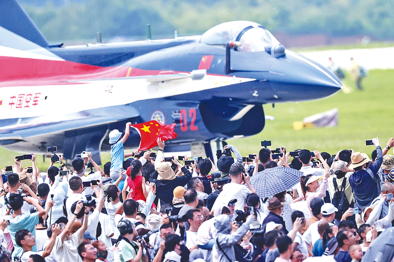 男生和女生草比视屏长春航空展迎来首个公众日